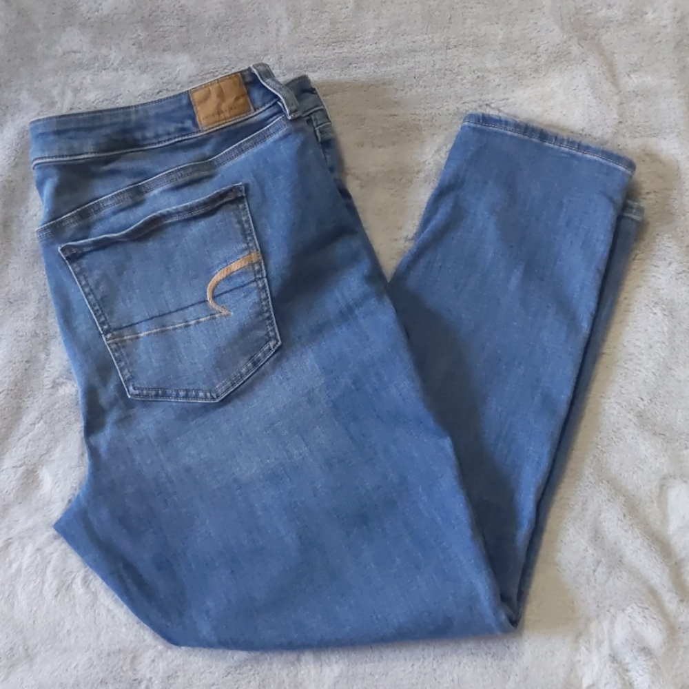 American Eagle Womens Jeans. Size 20 Regular.